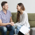 How to choose the right therapist for marriage counselling?